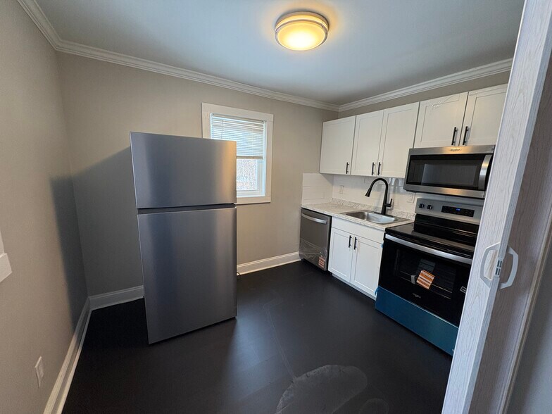 More Photos Of , High Point Multifamily For Sale