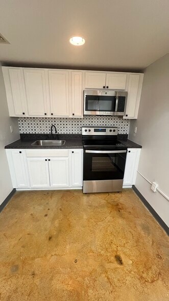 More Photos Of 2908 Chamberlayne Ave, Richmond Office For Lease