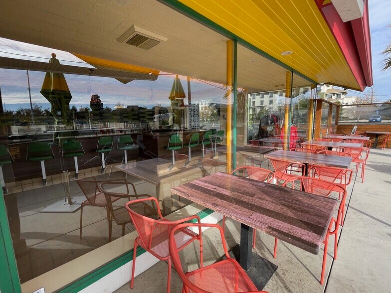 More Photos Of 1575 Calle Joaquin, San Luis Obispo Restaurant For Sale