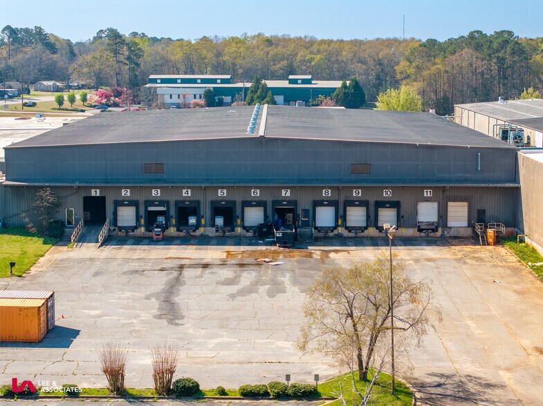 More Photos Of 100 McIntosh Pky, Thomaston Manufacturing For Lease