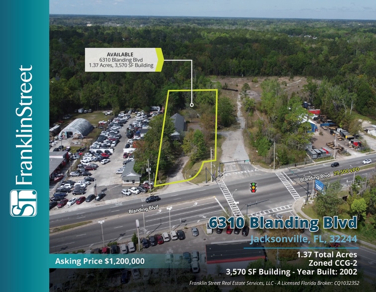More Photos Of 6310 Blanding Blvd, Jacksonville Showroom For Lease