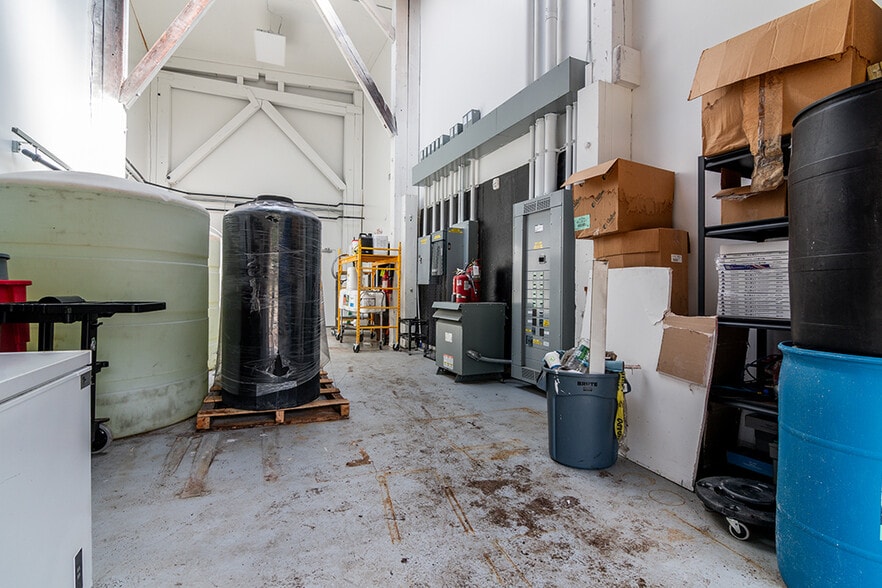 More Photos Of 49 Mechanic St, Hope Valley Manufacturing For Sale