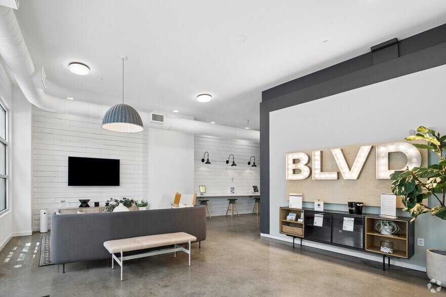 More Photos Of 725-735 Coleman Blvd, Mount Pleasant Apartments For Lease