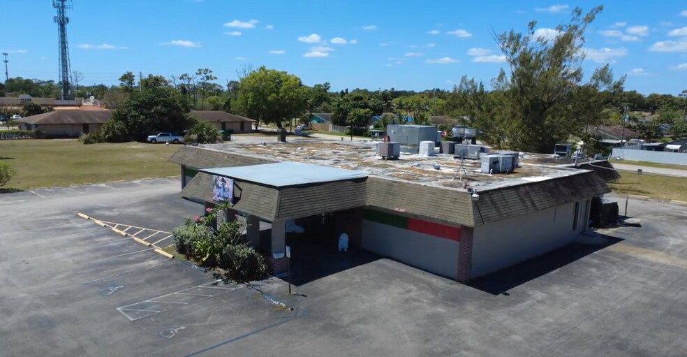 More Photos Of 3745 S Military Trl, Lake Worth Restaurant For Lease