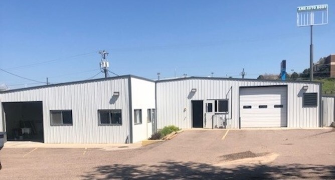 Primary Photo Of 3508 E St Vrain St, Colorado Springs Service For Lease