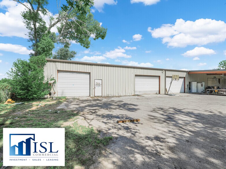 Primary Photo Of 2300 Old Lake Mary Rd, Sanford Warehouse For Lease