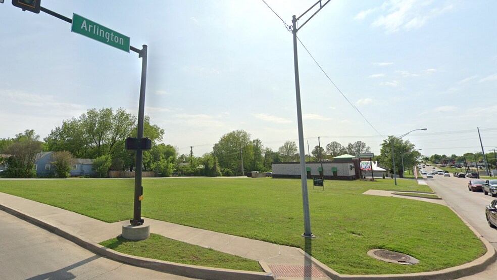 More Photos Of 1825 Arlington St, Ada Land For Sale