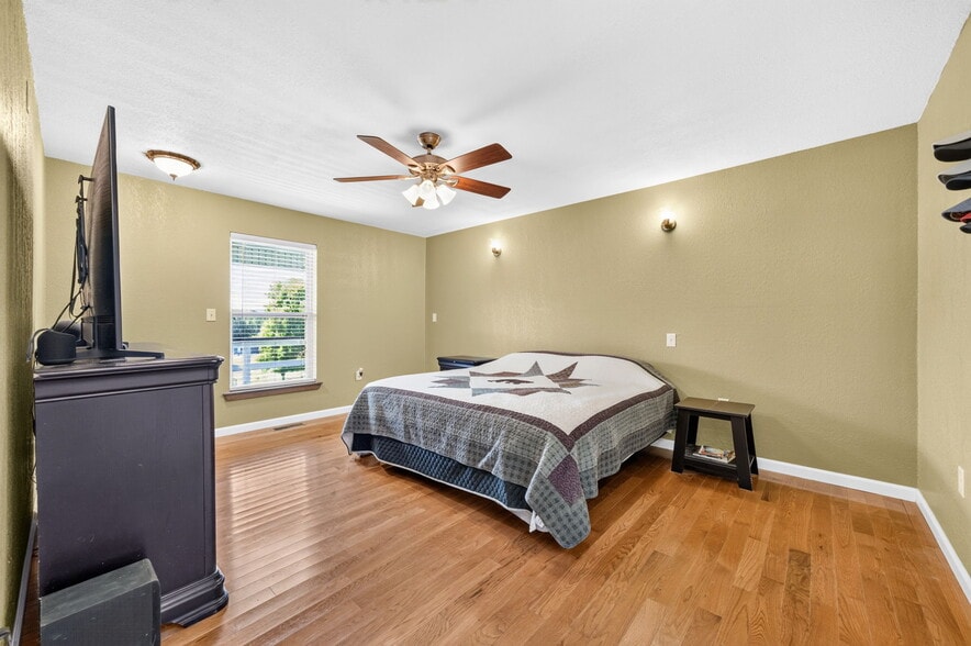More Photos Of 105 Foothills Rd, Pikeville Multifamily For Sale