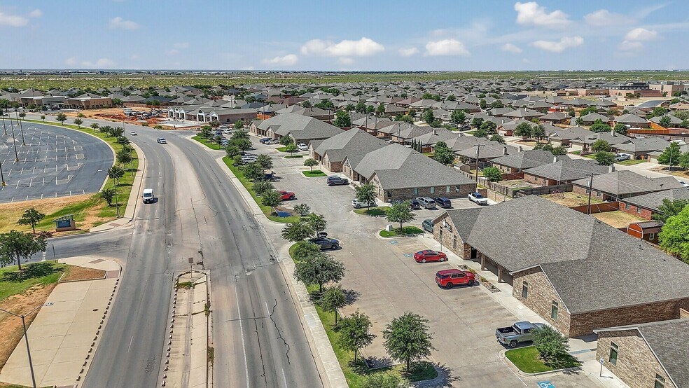 More Photos Of 701-901 Tradewinds Blvd, Midland Office For Lease