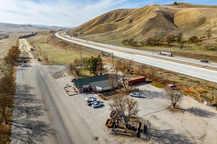 More Photos Of 19215 CA-46 East, Shandon General Retail For Sale