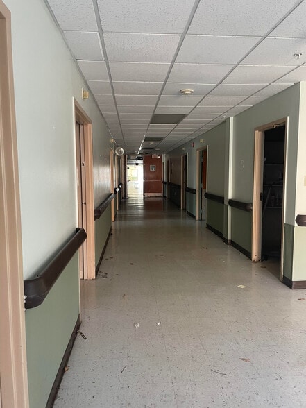 More Photos Of 1616 Cedar St, Lawrenceville Skilled Nursing Facility For Sale