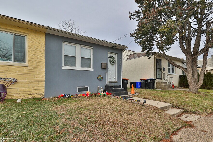 Primary Photo Of 918 Highland Ave, Chester Multifamily For Sale