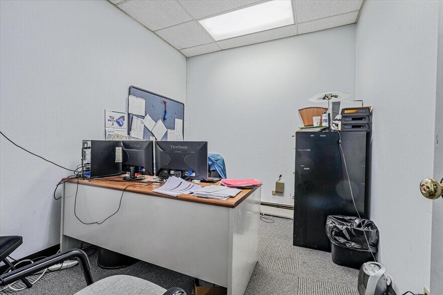 More Photos Of 723 Braddock Ave, Braddock Office For Sale