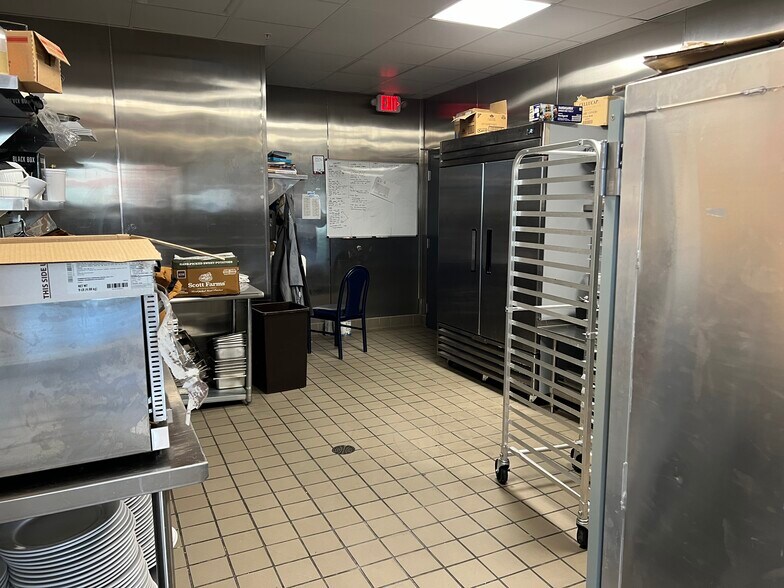 More Photos Of 820 Knitting Mills Way, Wyomissing General Retail For Sale