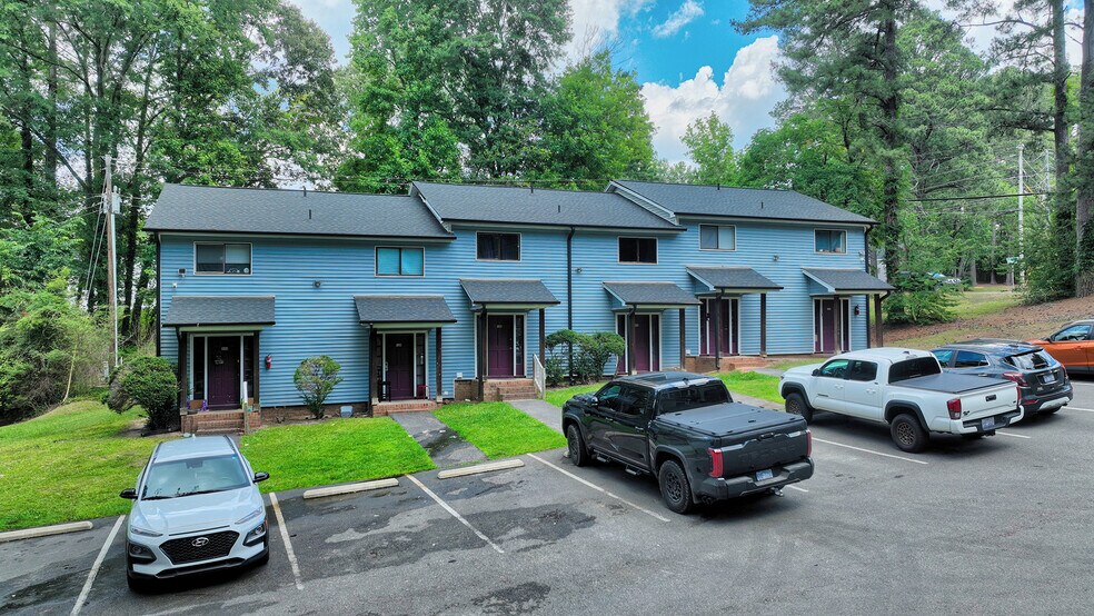 More Photos Of 301 Wheel Hollow Trl, Sanford Apartments For Sale