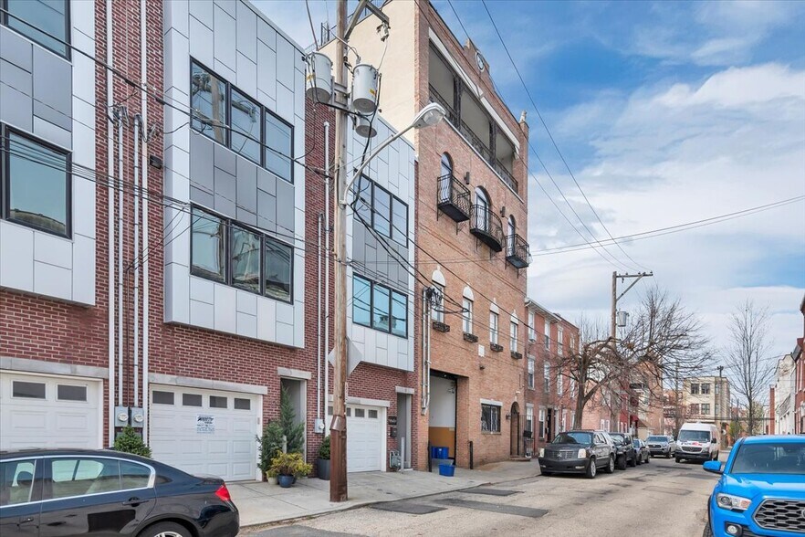 More Photos Of 1314-1316 S Howard St, Philadelphia Manufacturing For Sale