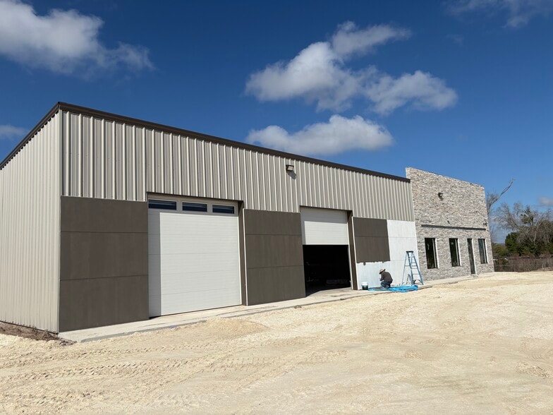 More Photos Of 25525 Dundee Rd, Punta Gorda Unknown For Lease