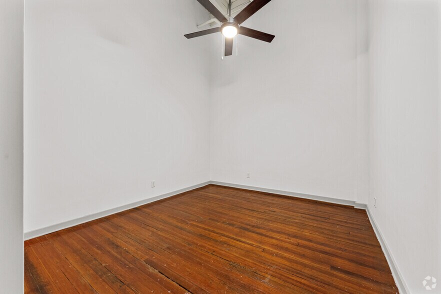 More Photos Of 2300-2312 1st Ave N, Birmingham Apartments For Lease