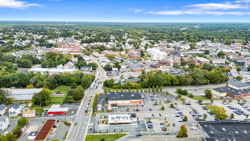 More Photos Of 7 Washington St, Taunton Drugstore For Sale