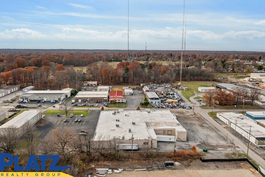More Photos Of 4111 Simon Rd, Boardman Manufacturing For Sale