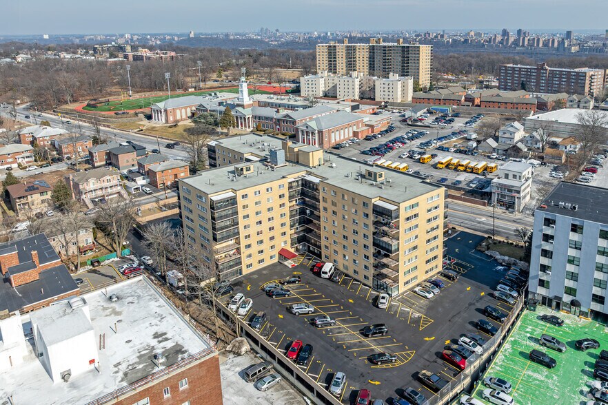 More Photos Of 2185 Lemoine Ave, Fort Lee Apartments For Sale