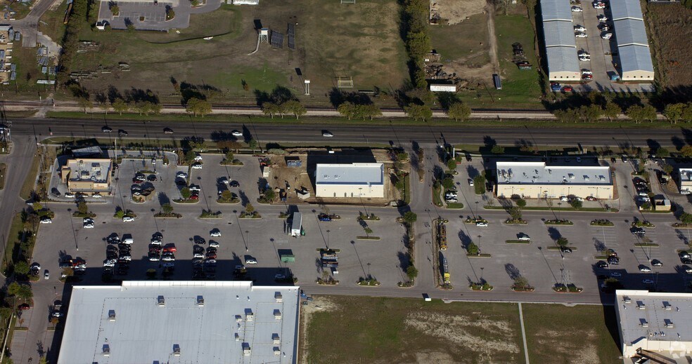 More Photos Of 1395 US Highway 183, Leander Unknown For Lease