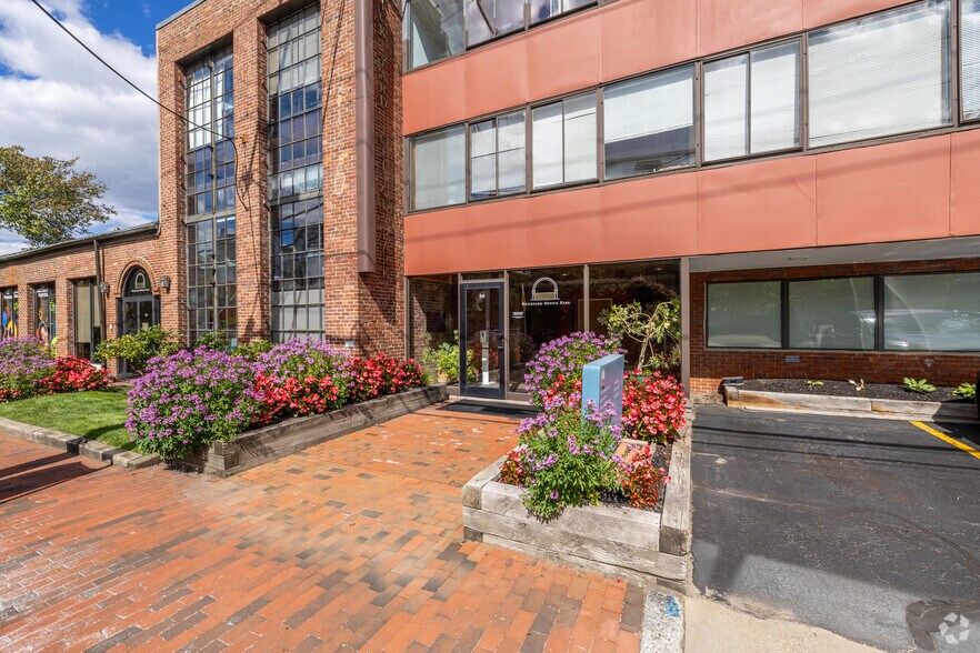 More Photos Of 80-96 Sherman St, Cambridge Loft Creative Space For Lease
