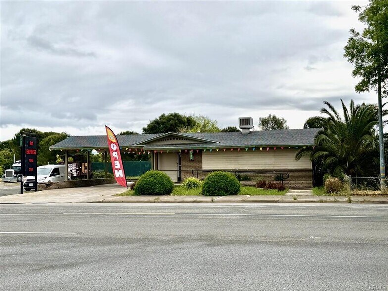 More Photos Of 2161 Feather River Blvd, Oroville Office For Sale