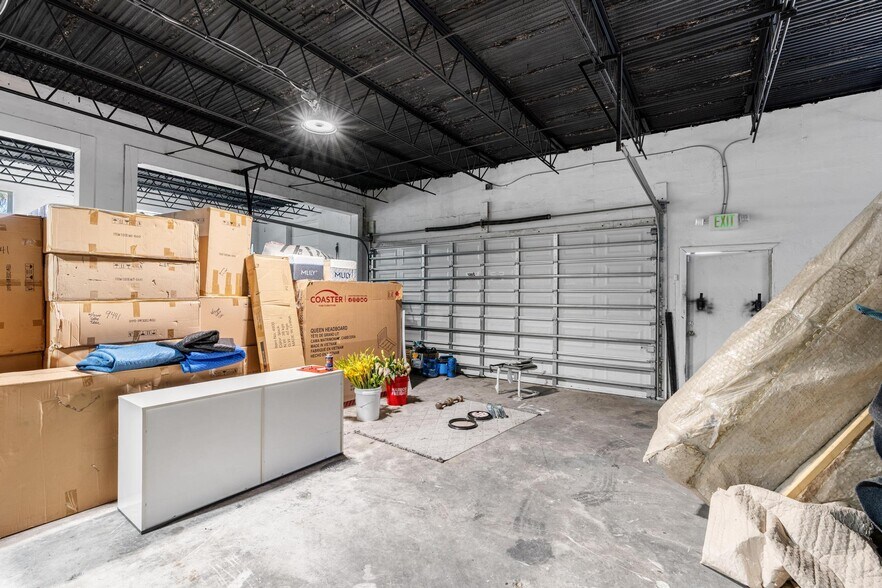 More Photos Of 1500 E Commercial Blvd, Fort Lauderdale Freestanding For Sale