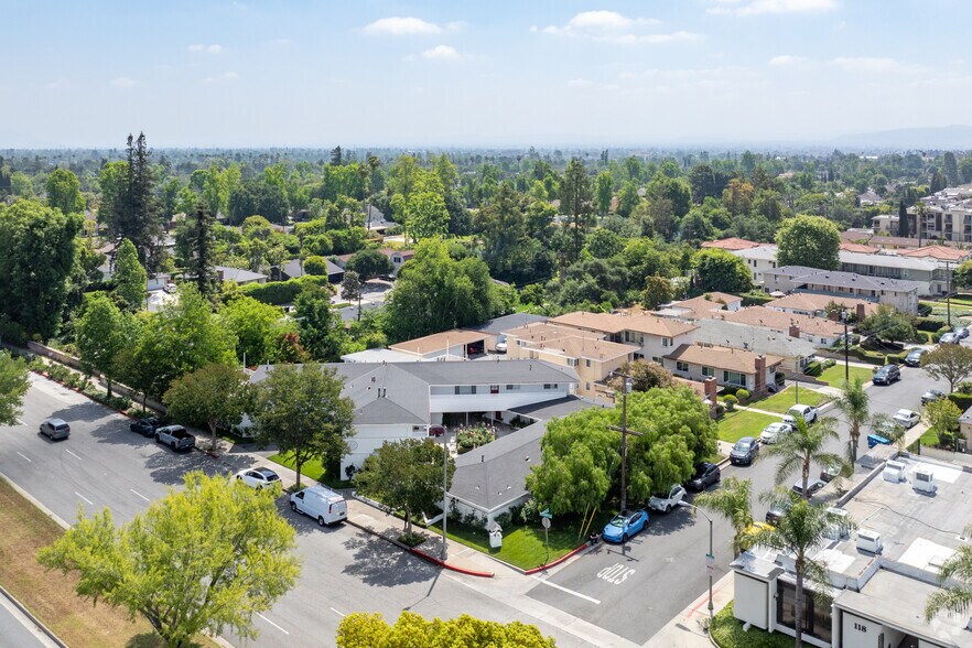 More Photos Of 200-202 E Huntington Dr, Alhambra Apartments For Sale