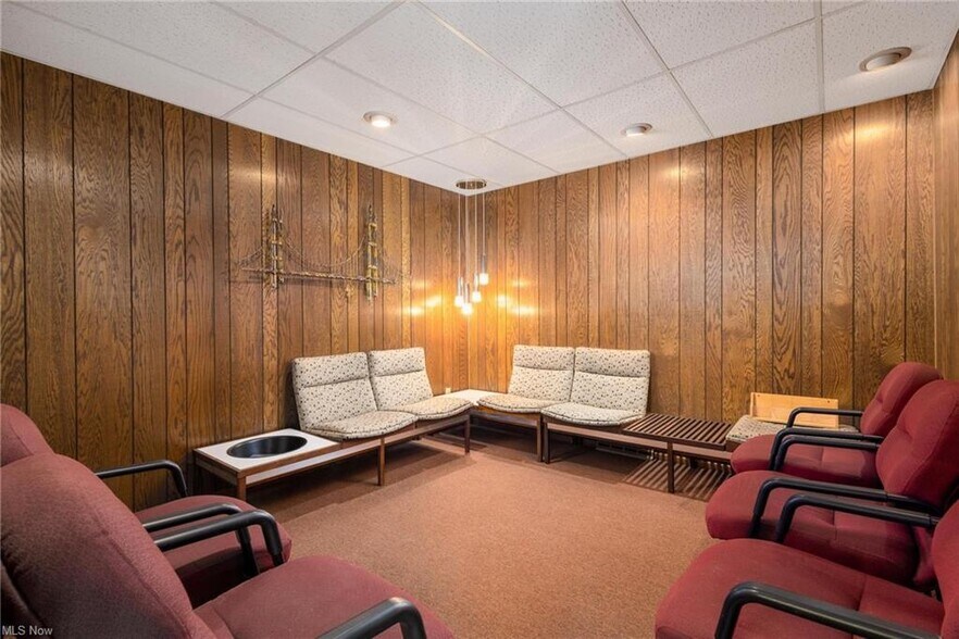 More Photos Of 3129 Pennsylvania Ave, Weirton Storefront Retail Residential For Sale