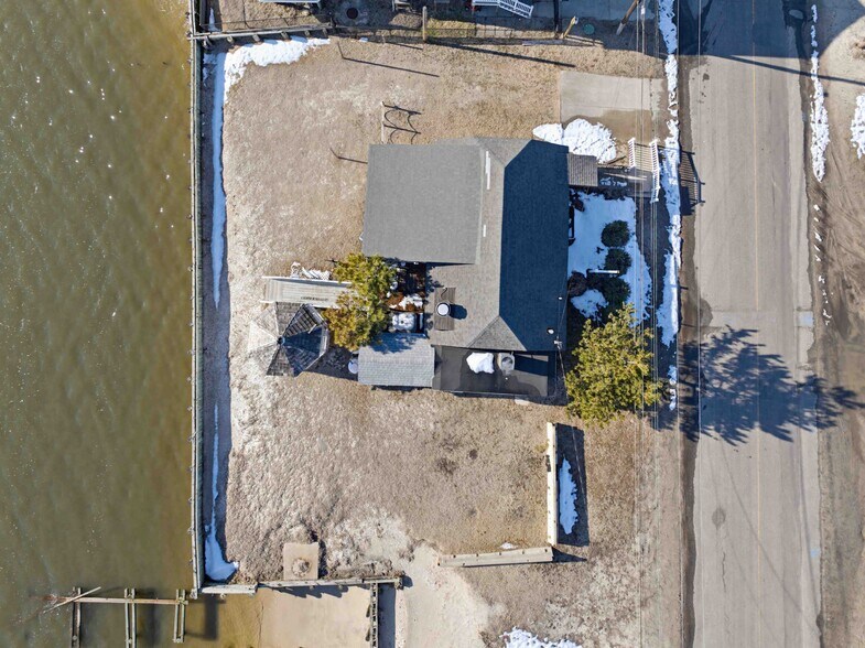 More Photos Of 102 Delaware ave, Fortescue Restaurant For Sale