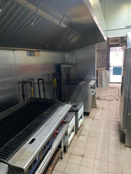 More Photos Of 354 E 78th St, New York Apartments For Lease