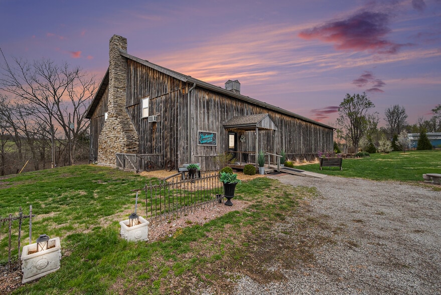 More Photos Of 11347 SE State Route DD, Gower Lodge Meeting Hall For Sale