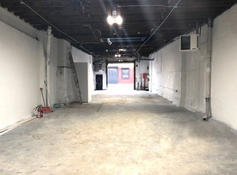 More Photos Of 407 Johnson Ave, Brooklyn Warehouse For Lease