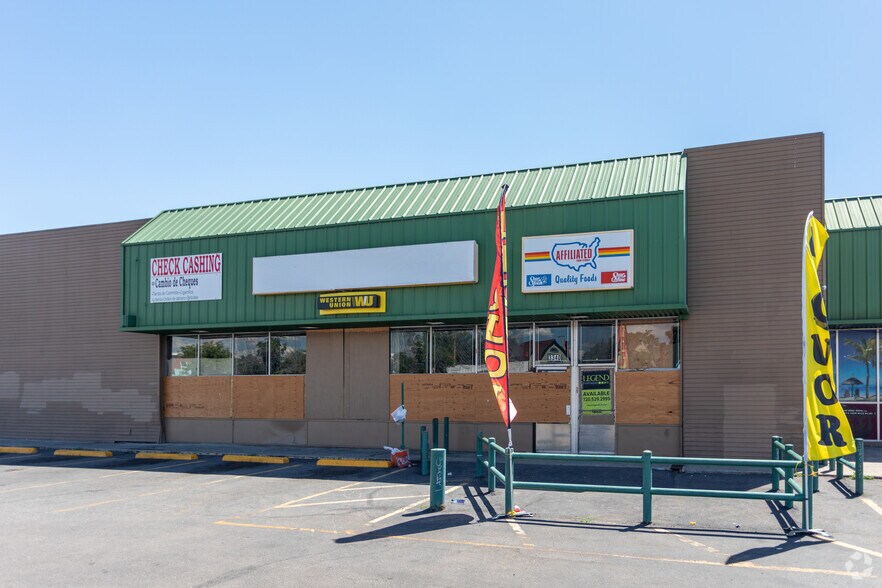 More Photos Of 3320-3360 Downing St, Denver Freestanding For Lease