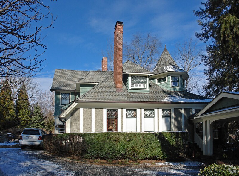 More Photos Of 288 Montford Ave, Asheville Hospitality For Sale