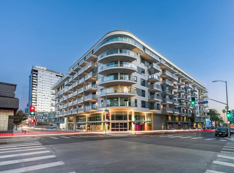 More Photos Of 6220 Selma Ave, Los Angeles Apartments For Lease