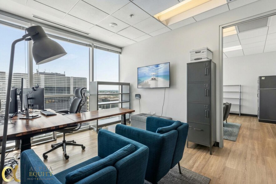 More Photos Of 189 S Orange Ave, Orlando Office Residential For Sale