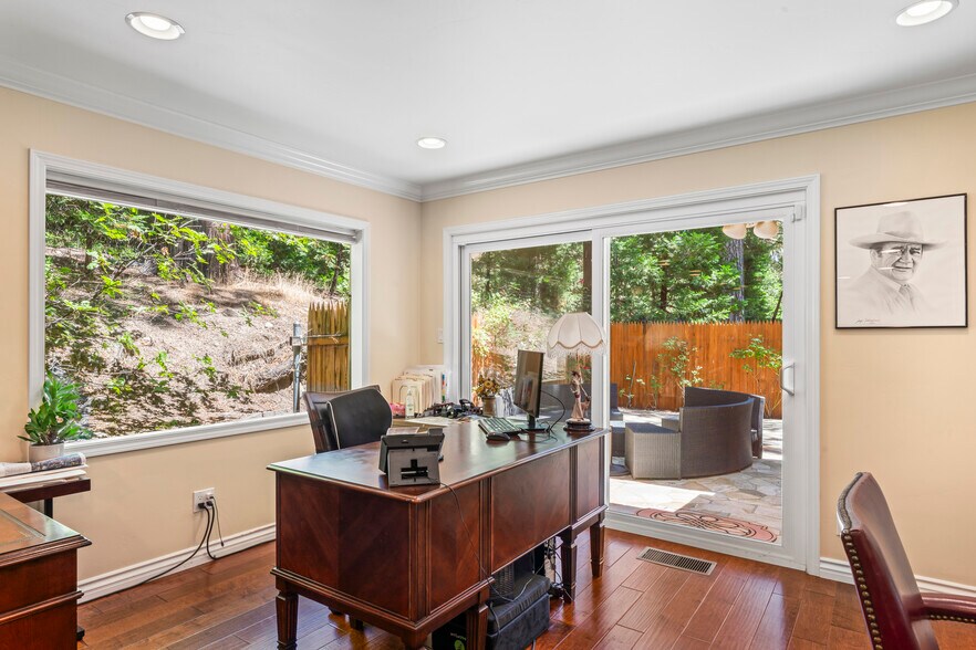 More Photos Of 27180 Highway 189, Blue Jay Office For Sale