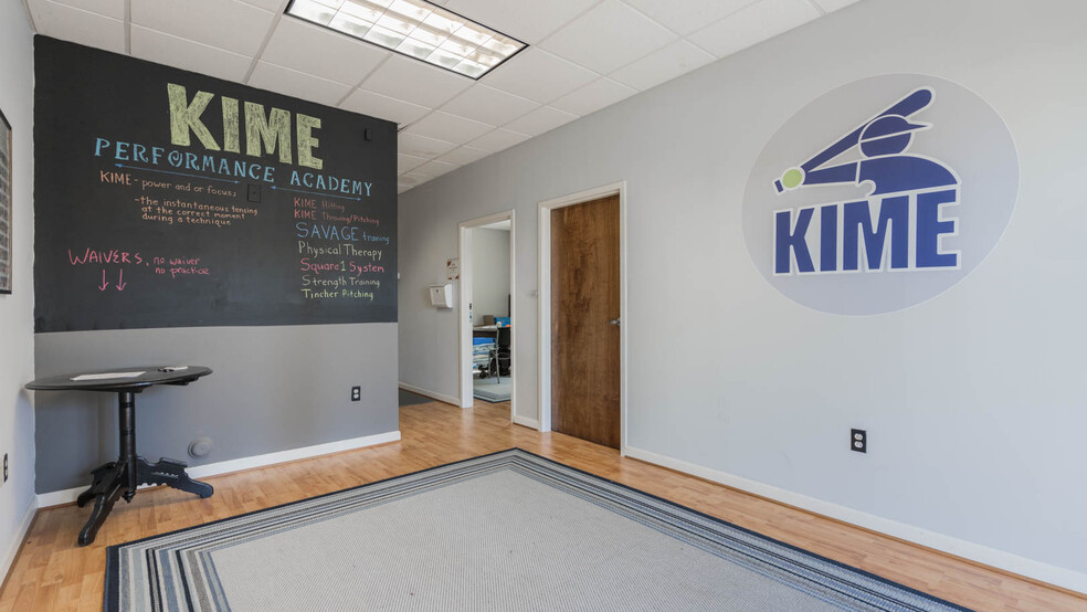 More Photos Of 12927 Plaza Dr, Richmond Light Manufacturing For Lease