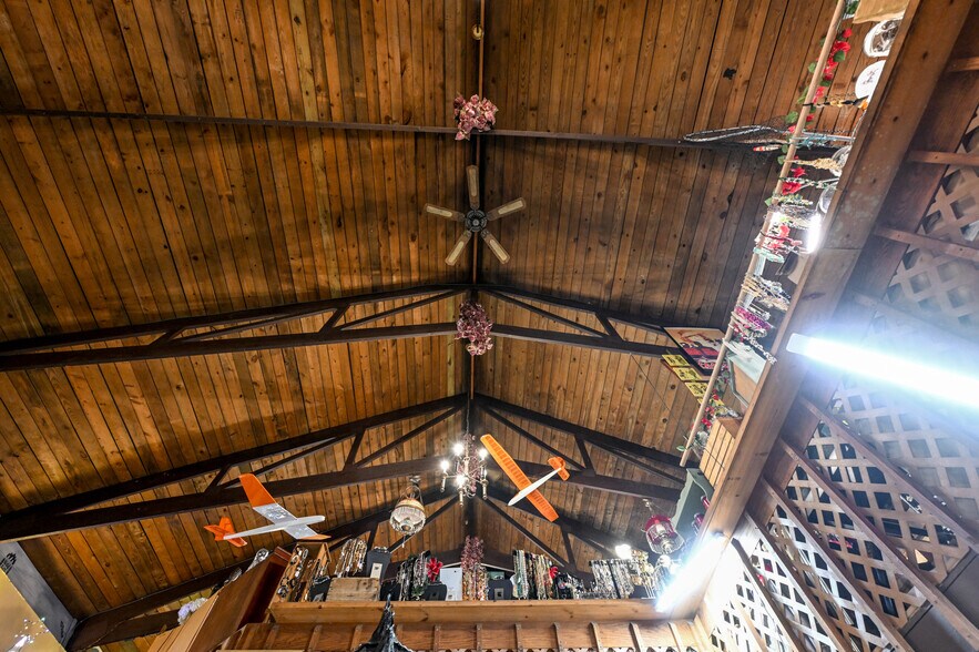 More Photos Of 3120 Wadsworth Rd, Norton Storefront Retail Office For Sale