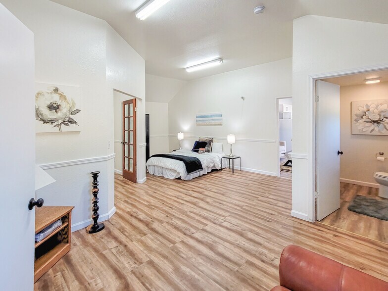 More Photos Of 6937 Perris Hill Park Rd, San Bernardino Industrial For Sale