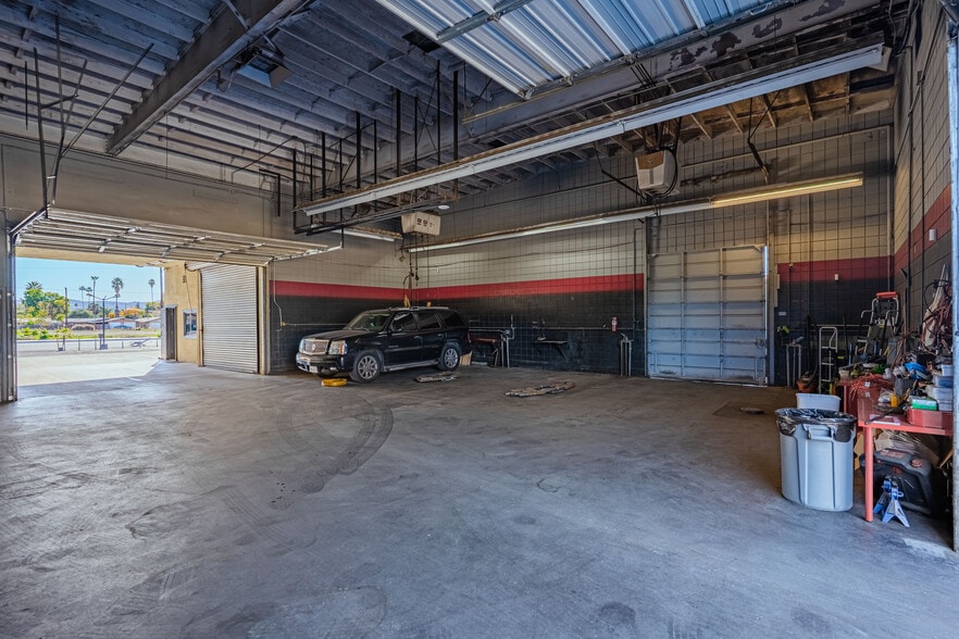 More Photos Of 3630 E Florida Ave, Hemet Auto Dealership For Sale