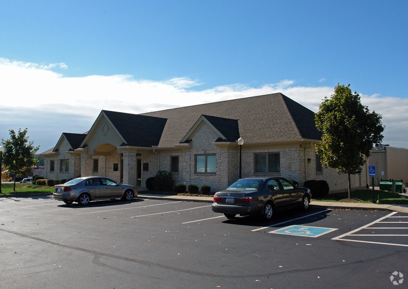 Primary Photo Of 70 Rhoads Center Dr, Dayton Office For Lease