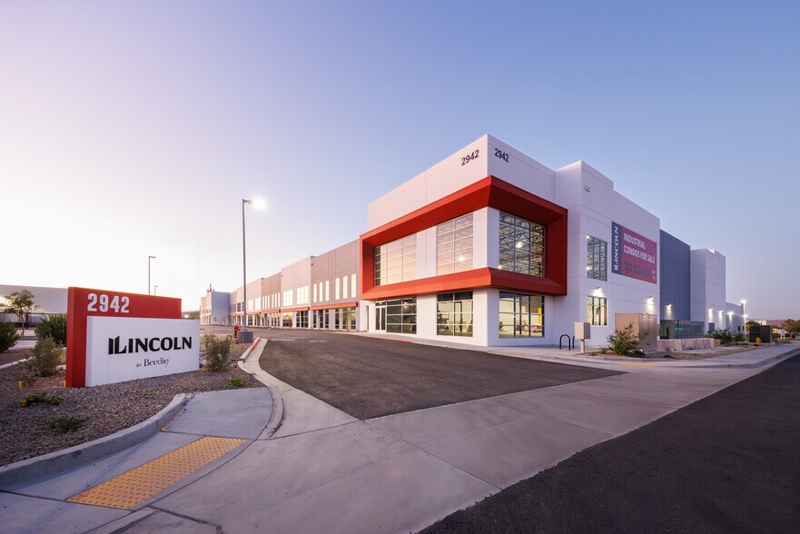 Primary Photo Of 2942 Lincoln Rd, Las Vegas Warehouse For Sale