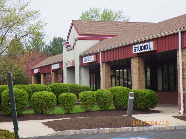 Primary Photo Of 59 Reading Rd, Flemington Storefront Retail Office For Sale