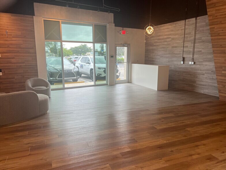 More Photos Of 1751 W Copans Rd, Pompano Beach Light Distribution For Lease