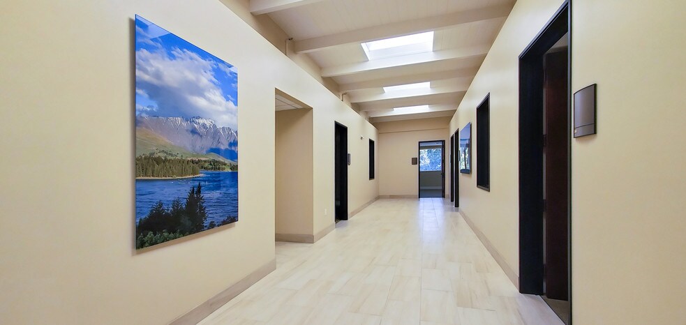 More Photos Of 1500 Grant Ave, Novato Office For Lease