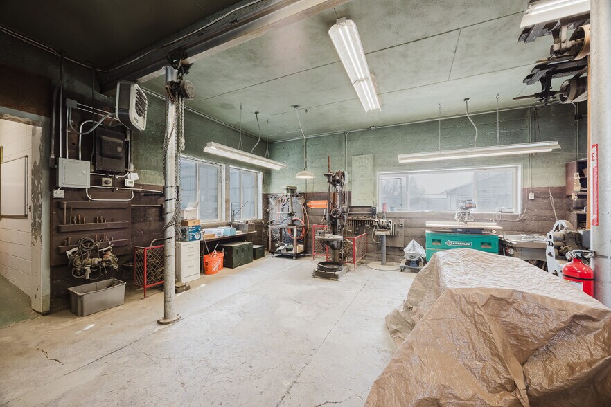 More Photos Of 240 7th st, Elko Industrial For Lease